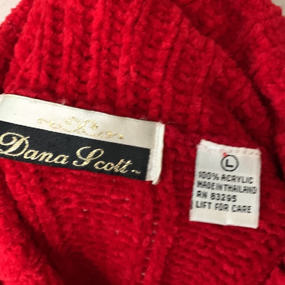 3for$20 sweater large - Picture 3 of 5